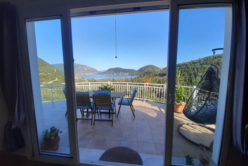 Villa Sunrise With Stunning Views And Private Pool Katokhórion Eksteriør billede