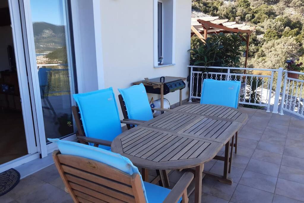 Villa Sunrise With Stunning Views And Private Pool Katokhórion Eksteriør billede